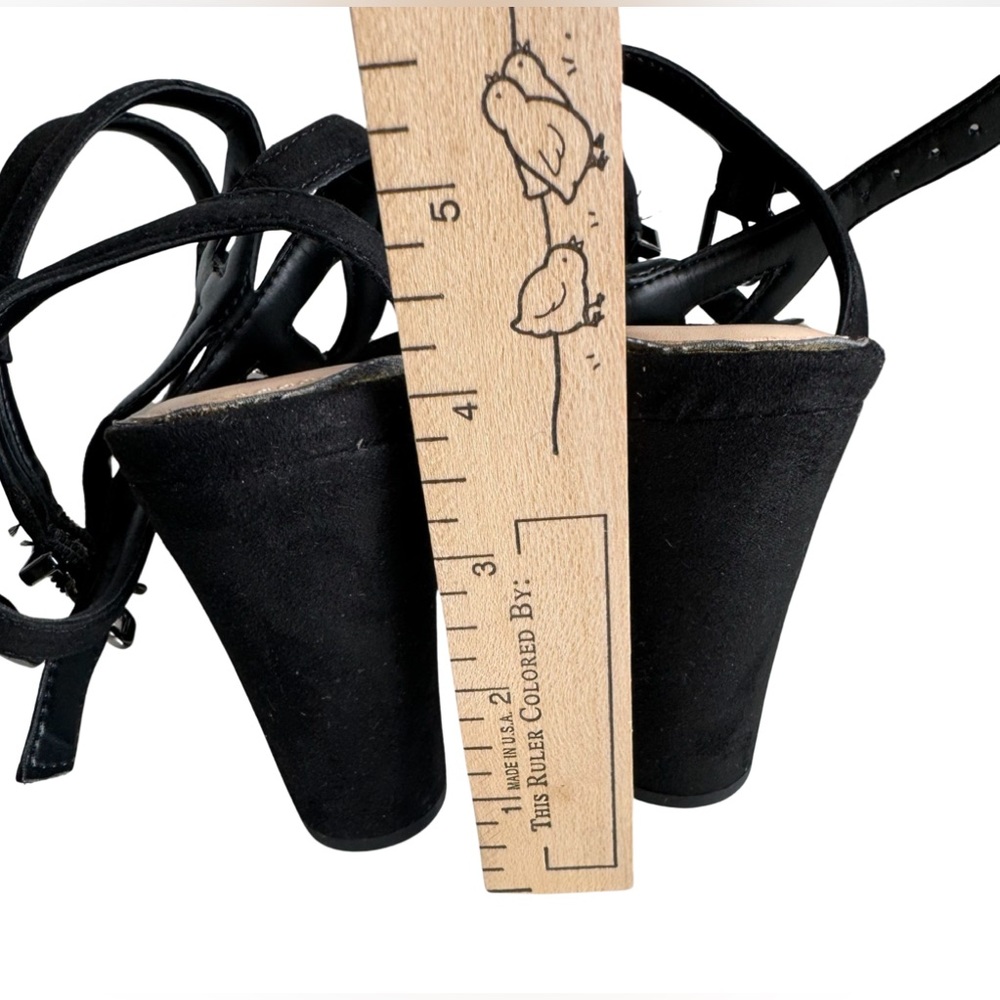 Gianni Bini Black Heel Sandals Sz 7.5 - Picture 4 of 5
